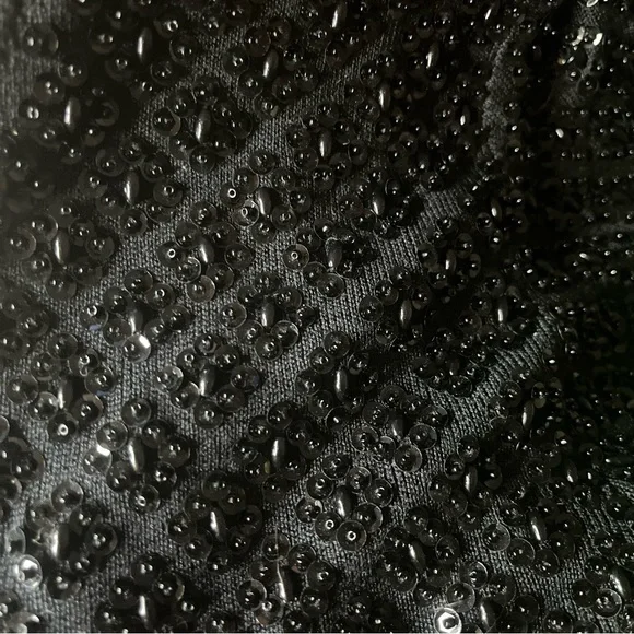 🖤 Ann Taylor 100% Silk Black Sequin Blouse - Picture 8 of 8